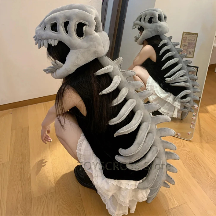 The same dinosaur skeleton mask head cover as the China Dinosaur Park