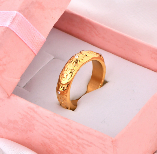 Embossed Sun Moon Ring