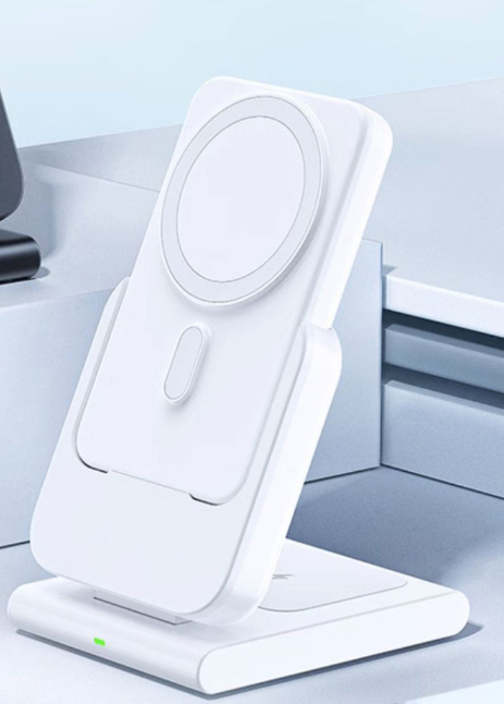 3-in-1 Magnetic Charging Station