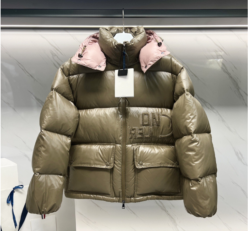 Short patent nylon down jacket