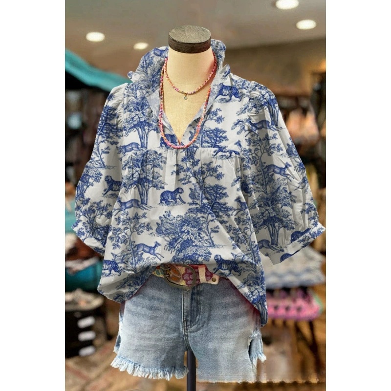 High collar and mid-sleeve shirt image