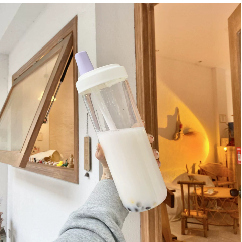 Household plastic water cup