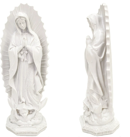 European style character foyer