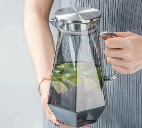 Household living room cup