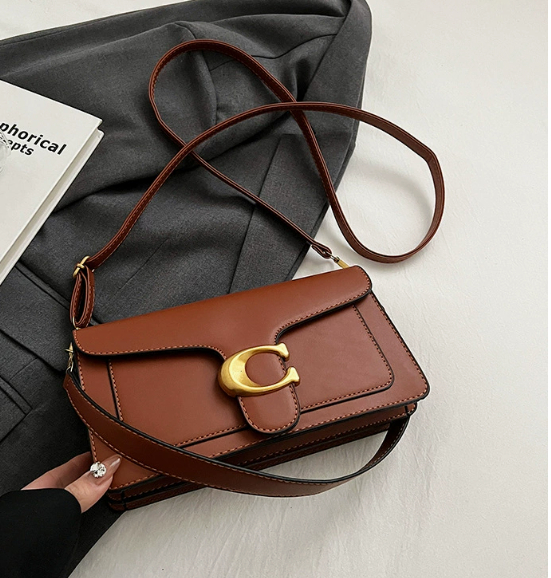 Fashionable retro versatile bag