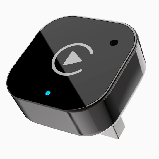 Wireless CarPlay box for in-car connectivity image