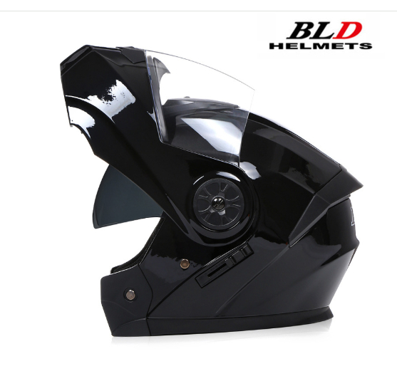 Universal cycling helmet