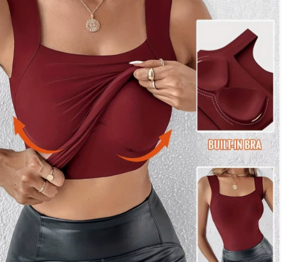Fashionable solid-color padded top with shoulder straps