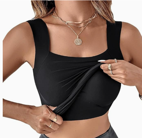 Fashionable solid-color padded top with shoulder straps