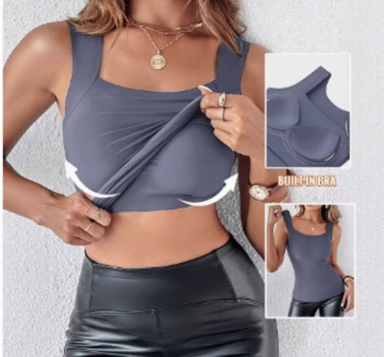 Fashionable solid-color padded top with shoulder straps