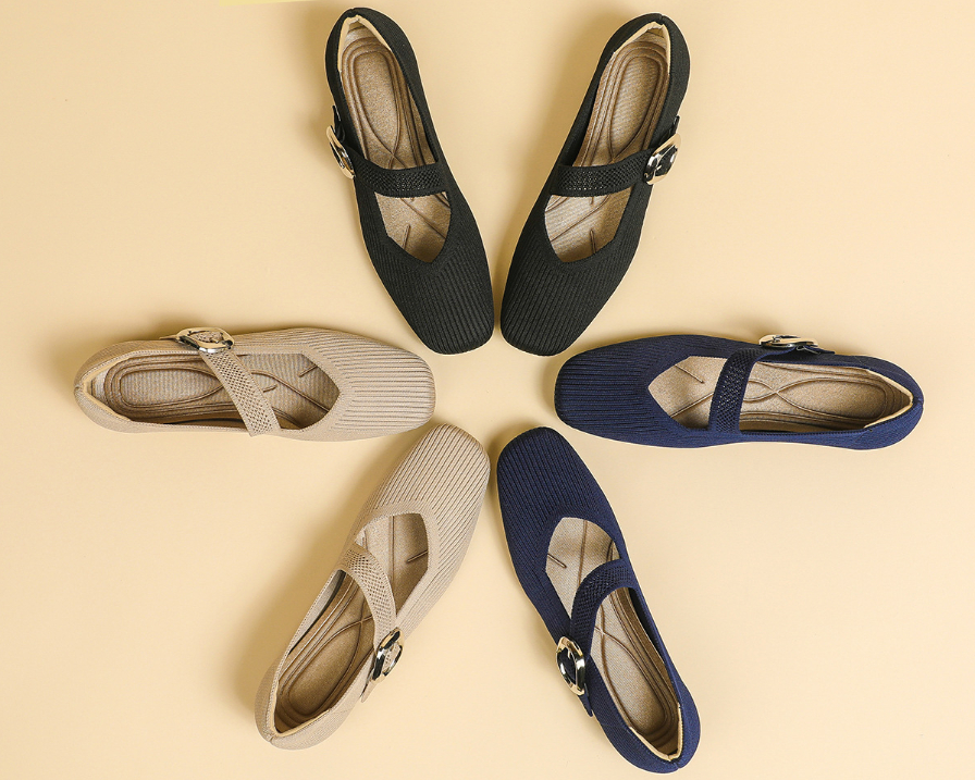 Flat soft-soled casual shoes