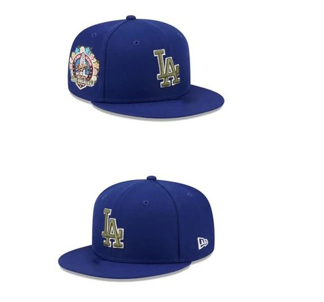 Closed-mouth baseball cap image