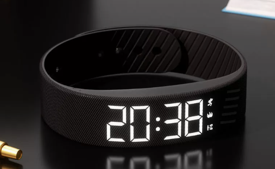 Waterproof electronic watch image