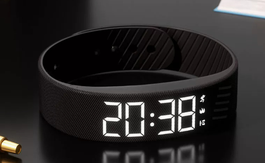 Waterproof electronic watch