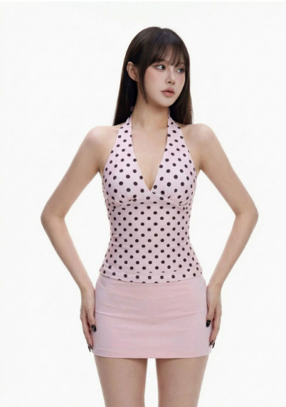 Separate skirt-style swimming suit