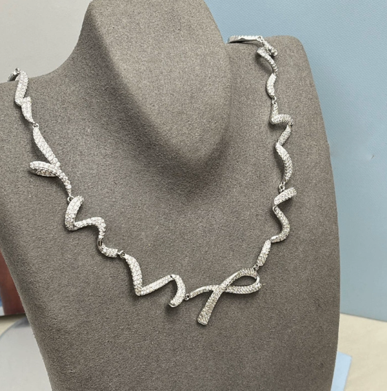 Full diamond bow collarbone chain image
