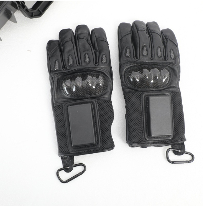 Outdoor reinforced cut-resistant gloves