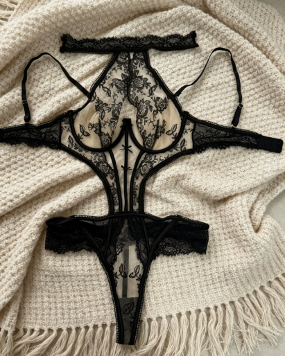 Sexy Embroidered Underwear image