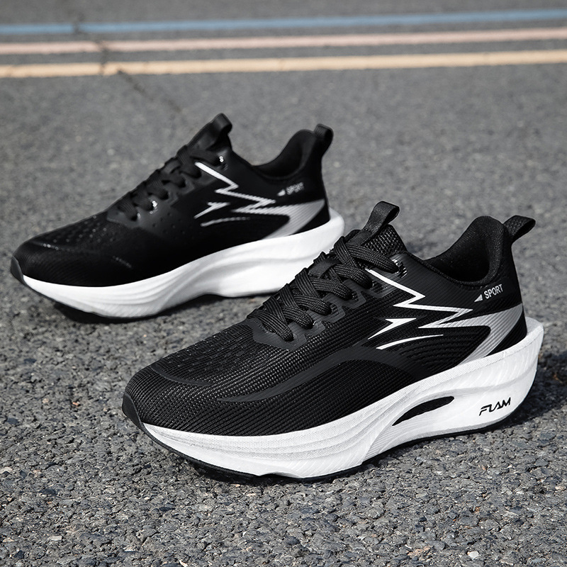 Men's running shoes image
