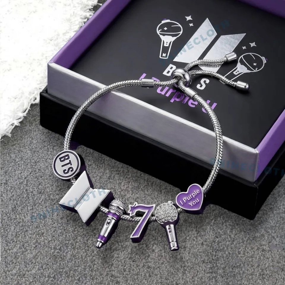 Women's and children's bracelets image