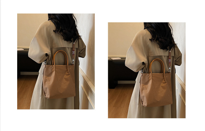 Simple plaid single shoulder bag for women, large capacity handbag