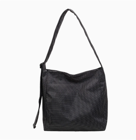 Large capacity tote crossbody bag image