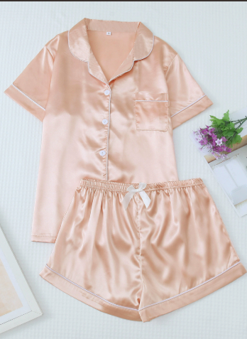Women's short sleeved home pajamas