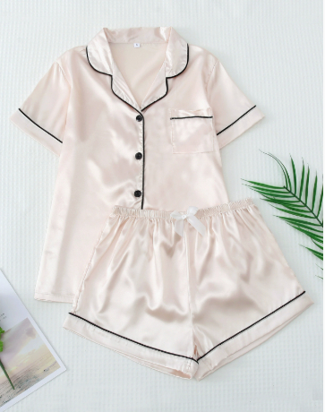 Women's short sleeved home pajamas